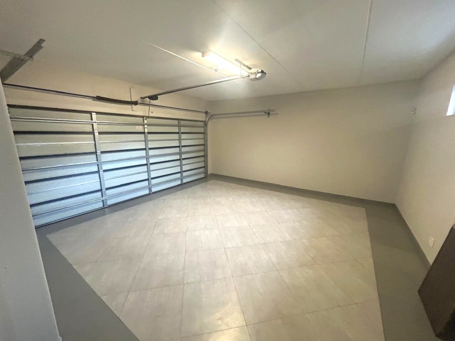 To Let 3 Bedroom Property for Rent in Craigavon Gauteng