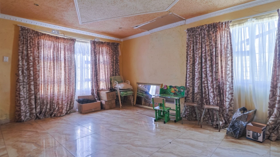 1 Bedroom Property for Sale in Jabulani Gauteng