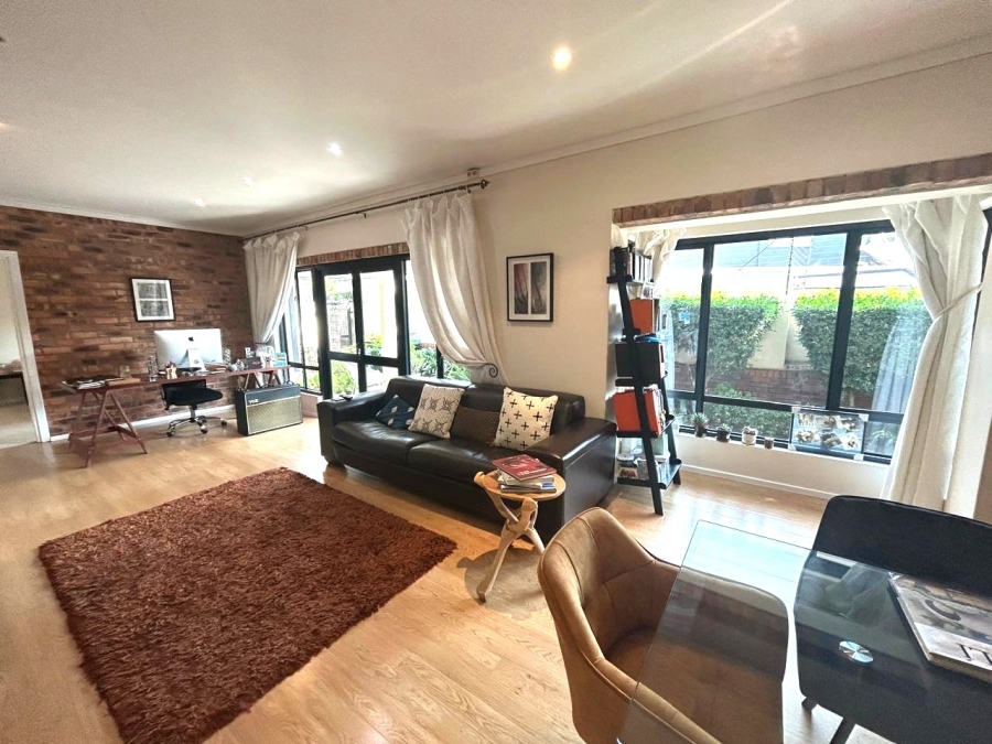 2 Bedroom Property for Sale in Morningside Gauteng