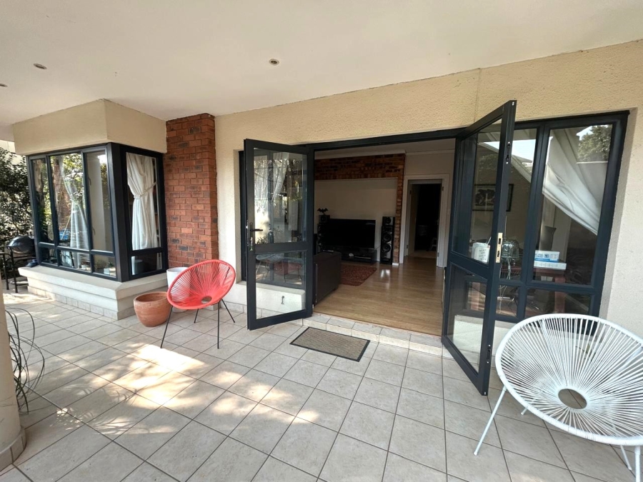 2 Bedroom Property for Sale in Morningside Gauteng