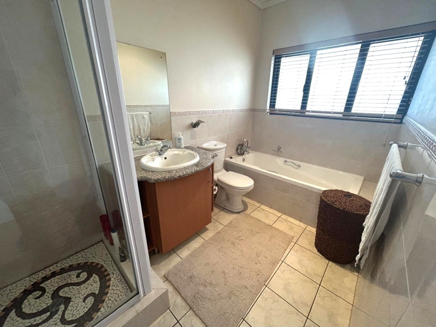 2 Bedroom Property for Sale in Morningside Gauteng