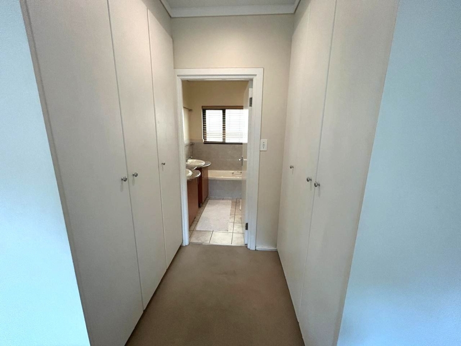 2 Bedroom Property for Sale in Morningside Gauteng