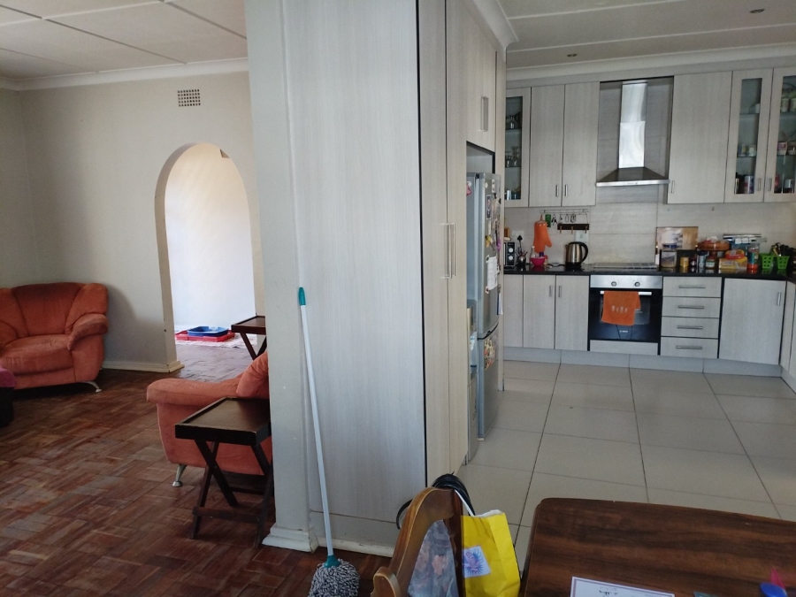 3 Bedroom Property for Sale in Selcourt Gauteng