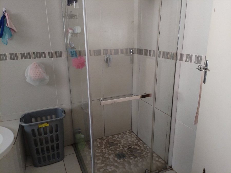 3 Bedroom Property for Sale in Selcourt Gauteng
