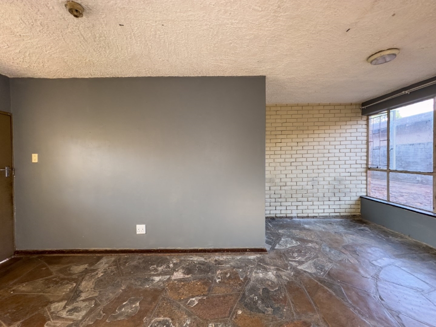  Bedroom Property for Sale in Pretoria West Gauteng