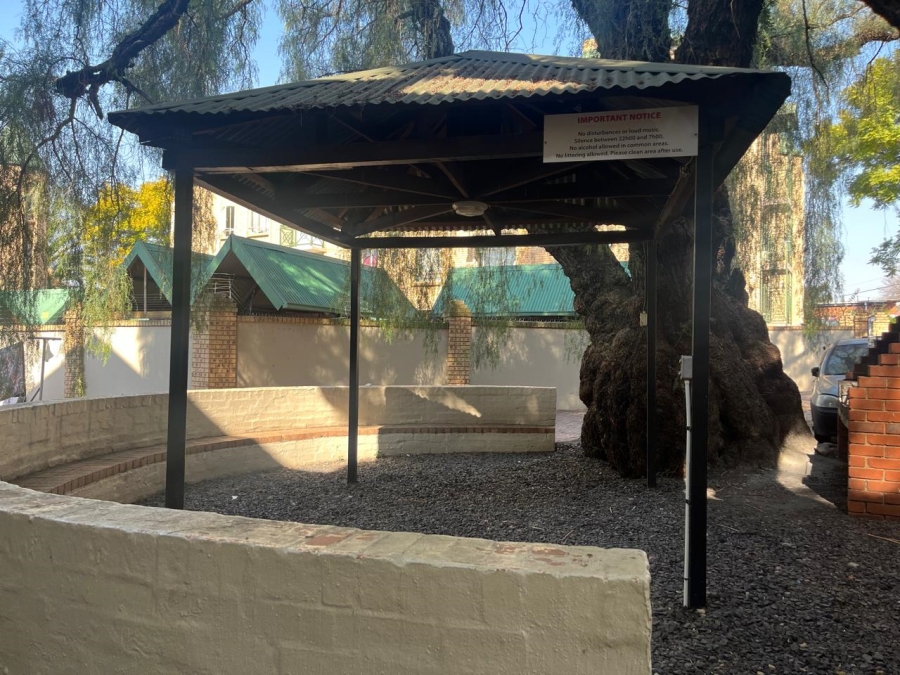 1 Bedroom Property for Sale in Hatfield Gauteng