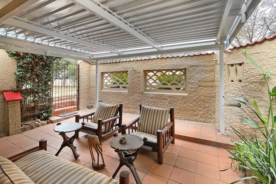 5 Bedroom Property for Sale in Bryanston Gauteng
