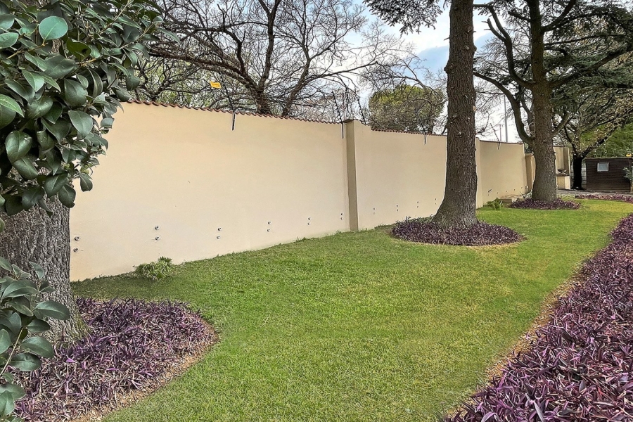 5 Bedroom Property for Sale in Bryanston Gauteng