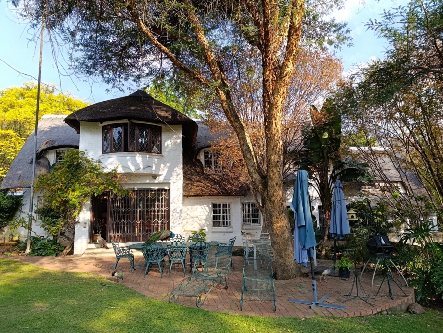 To Let 4 Bedroom Property for Rent in Highlands North Gauteng