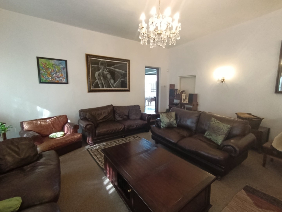 To Let 4 Bedroom Property for Rent in Highlands North Gauteng