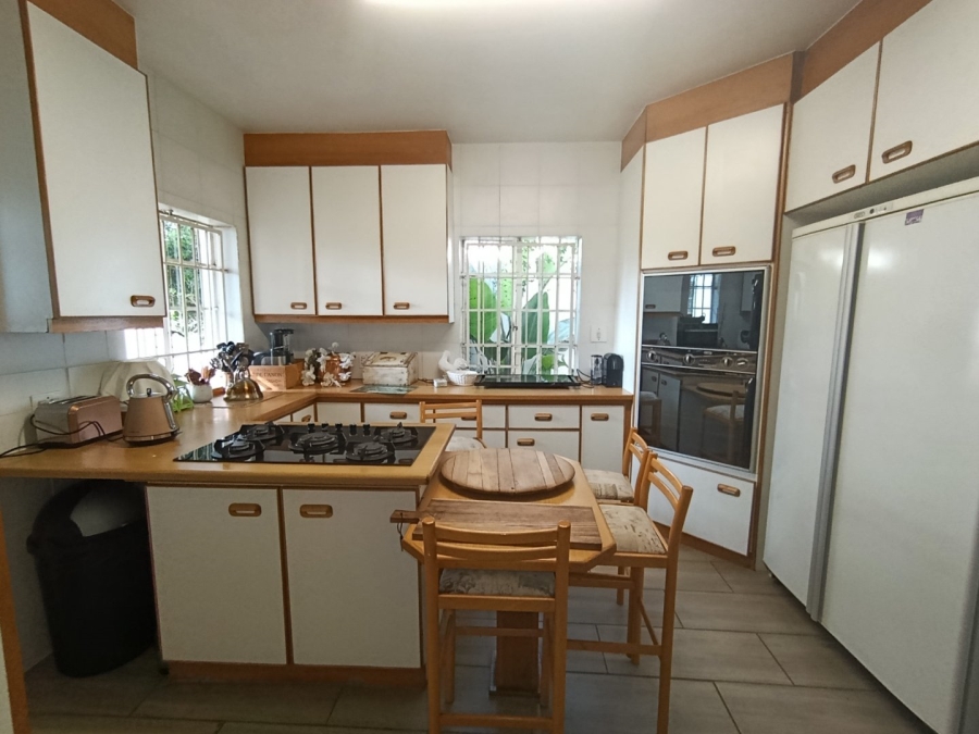 To Let 4 Bedroom Property for Rent in Highlands North Gauteng