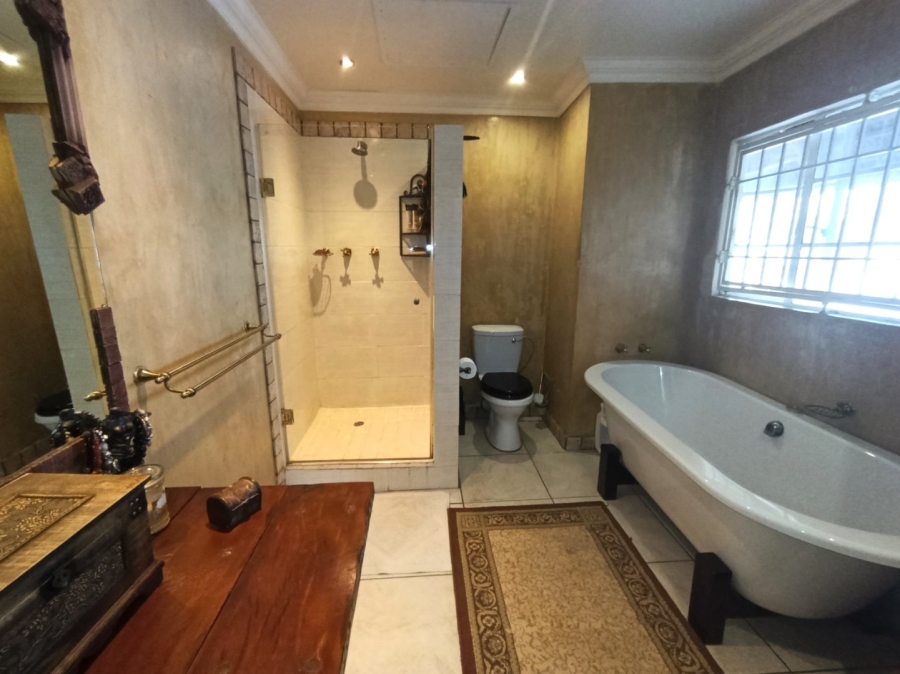 To Let 4 Bedroom Property for Rent in Highlands North Gauteng