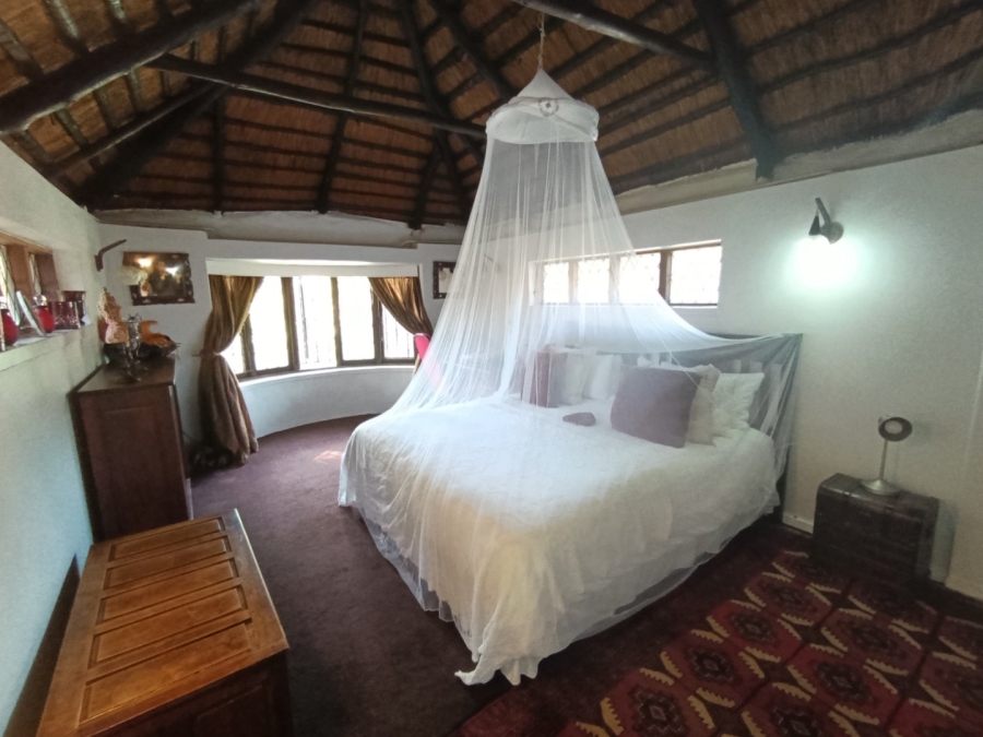 To Let 4 Bedroom Property for Rent in Highlands North Gauteng