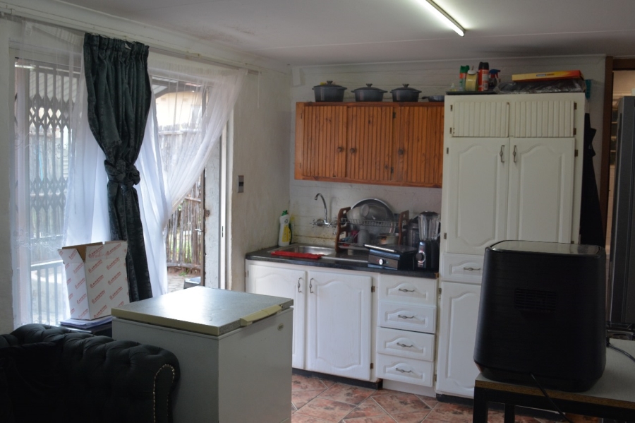 4 Bedroom Property for Sale in Quellerie Park Gauteng