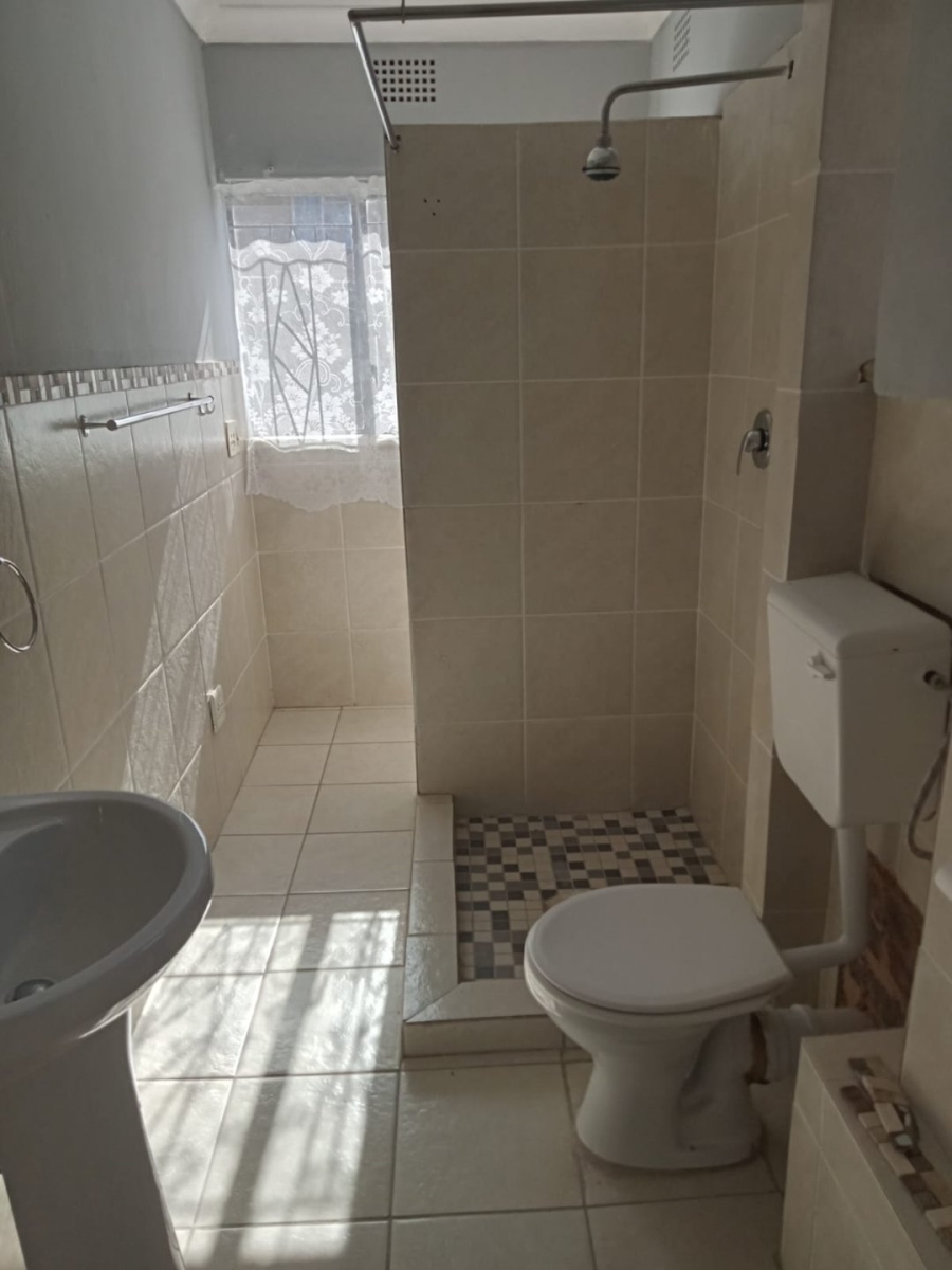 4 Bedroom Property for Sale in Quellerie Park Gauteng