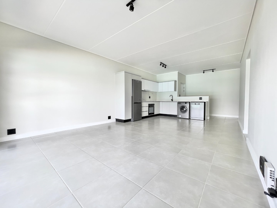 To Let 3 Bedroom Property for Rent in Waterfall Gauteng