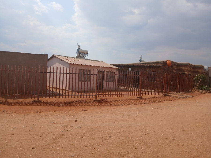 12 Bedroom Property for Sale in Ivory Park Gauteng