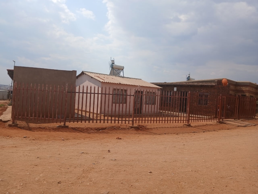 12 Bedroom Property for Sale in Ivory Park Gauteng