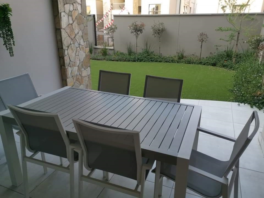 To Let 3 Bedroom Property for Rent in The Polofields Gauteng