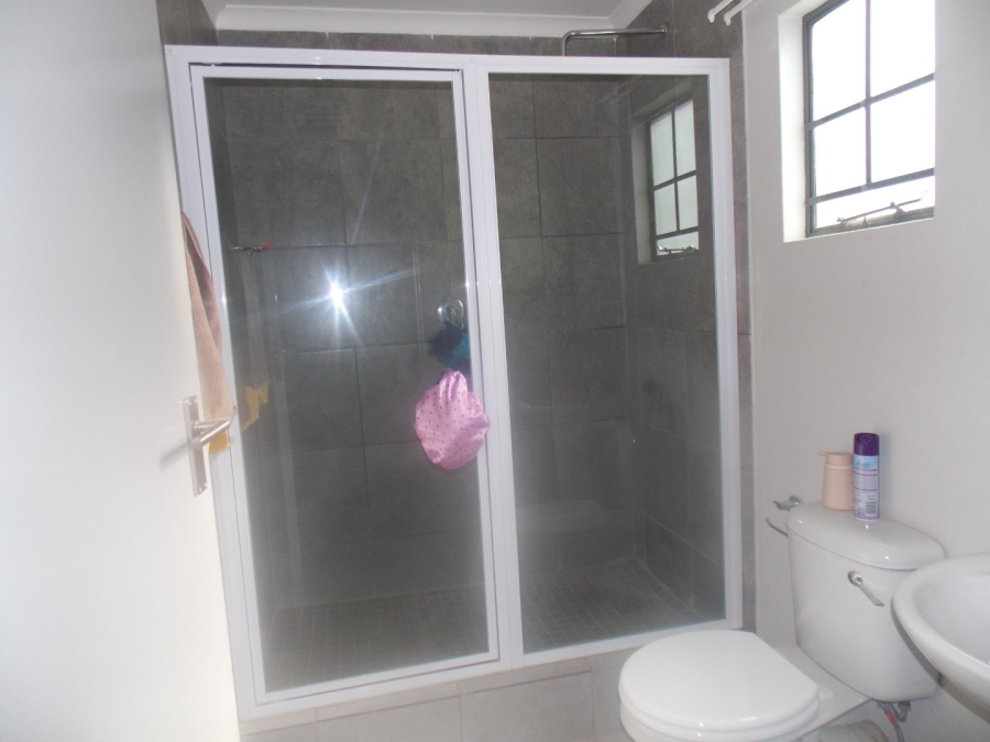 To Let 3 Bedroom Property for Rent in Sky City Gauteng
