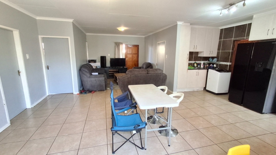 2 Bedroom Property for Sale in Theresa Park Gauteng