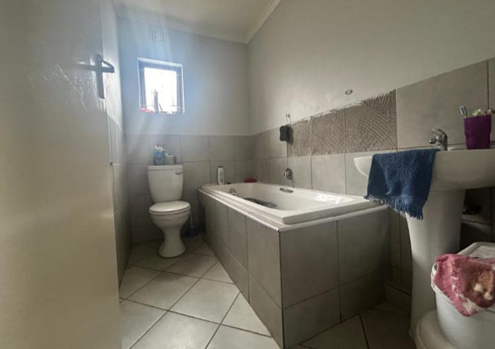 3 Bedroom Property for Sale in Lotus Gardens Gauteng