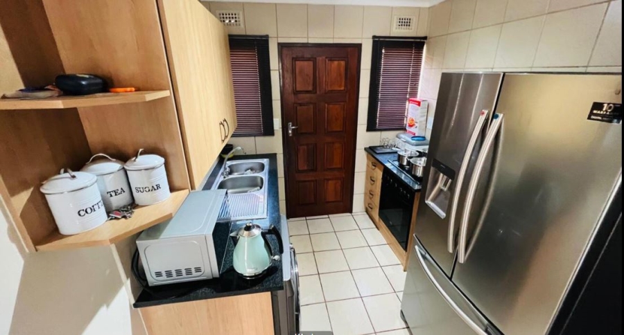 3 Bedroom Property for Sale in Clayville Gauteng
