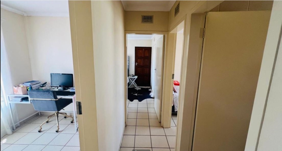 3 Bedroom Property for Sale in Clayville Gauteng
