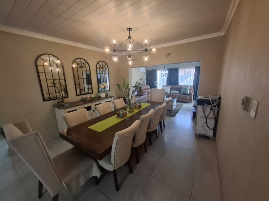 6 Bedroom Property for Sale in Croydon Gauteng