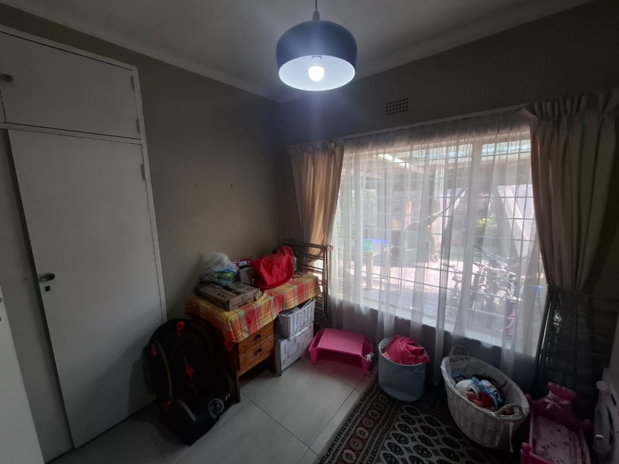 6 Bedroom Property for Sale in Croydon Gauteng