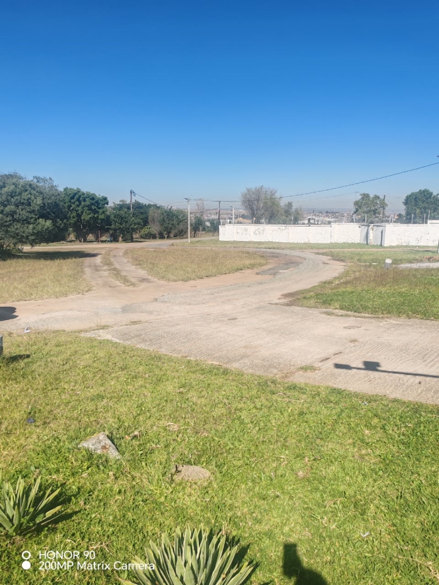  Bedroom Property for Sale in Austinview Gauteng