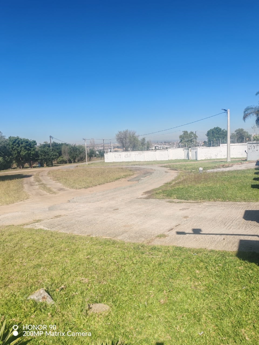  Bedroom Property for Sale in Austinview Gauteng