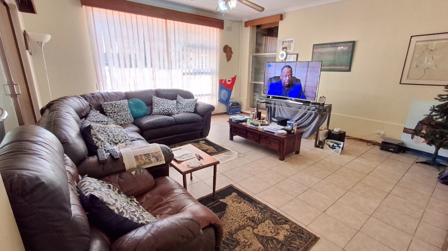 4 Bedroom Property for Sale in Sinoville Gauteng