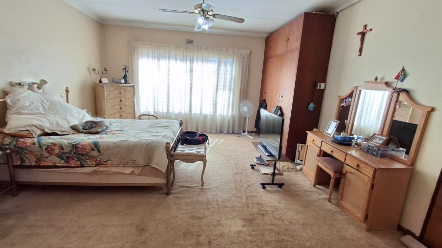 4 Bedroom Property for Sale in Sinoville Gauteng