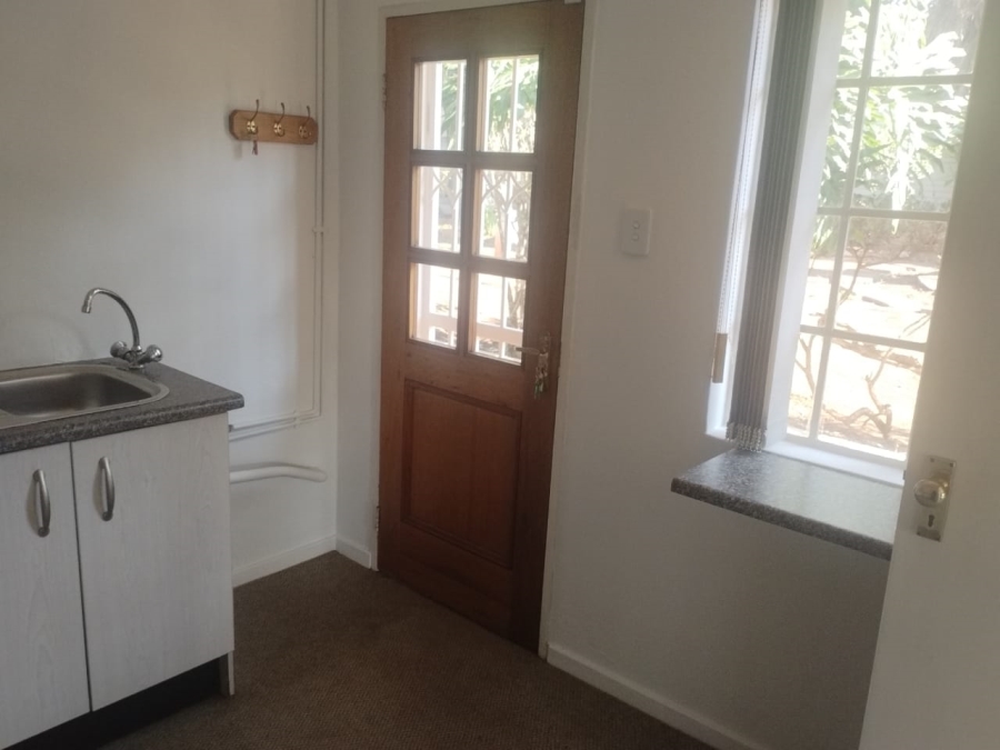 To Let 3 Bedroom Property for Rent in Hurlyvale Gauteng