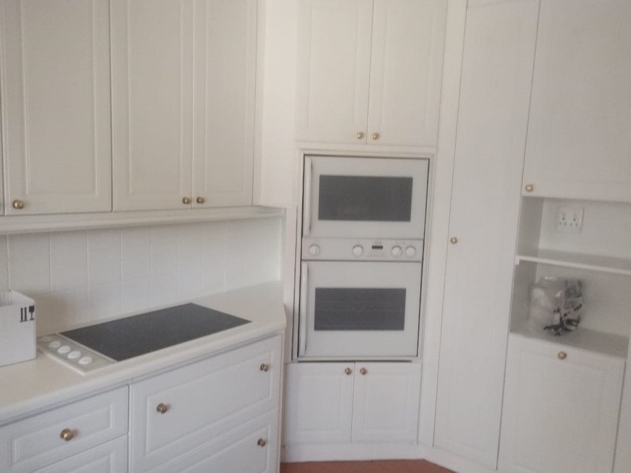 To Let 3 Bedroom Property for Rent in Hurlyvale Gauteng