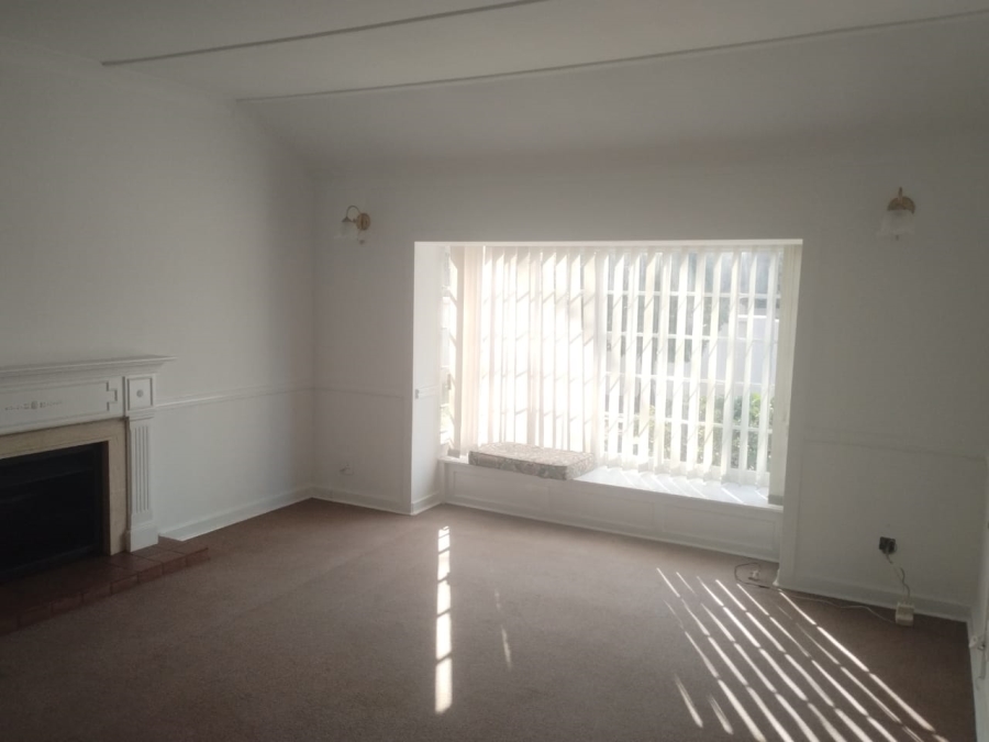 To Let 3 Bedroom Property for Rent in Hurlyvale Gauteng