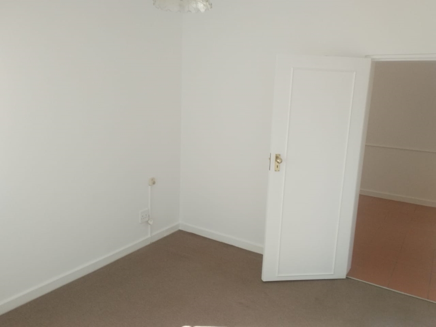 To Let 3 Bedroom Property for Rent in Hurlyvale Gauteng