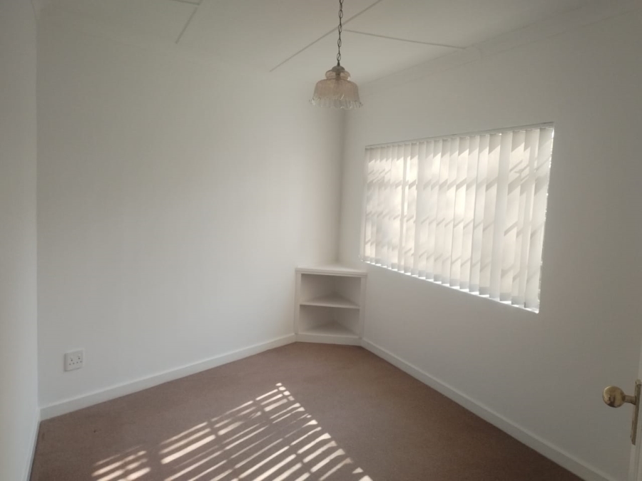 To Let 3 Bedroom Property for Rent in Hurlyvale Gauteng