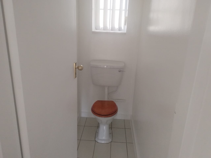 To Let 3 Bedroom Property for Rent in Hurlyvale Gauteng