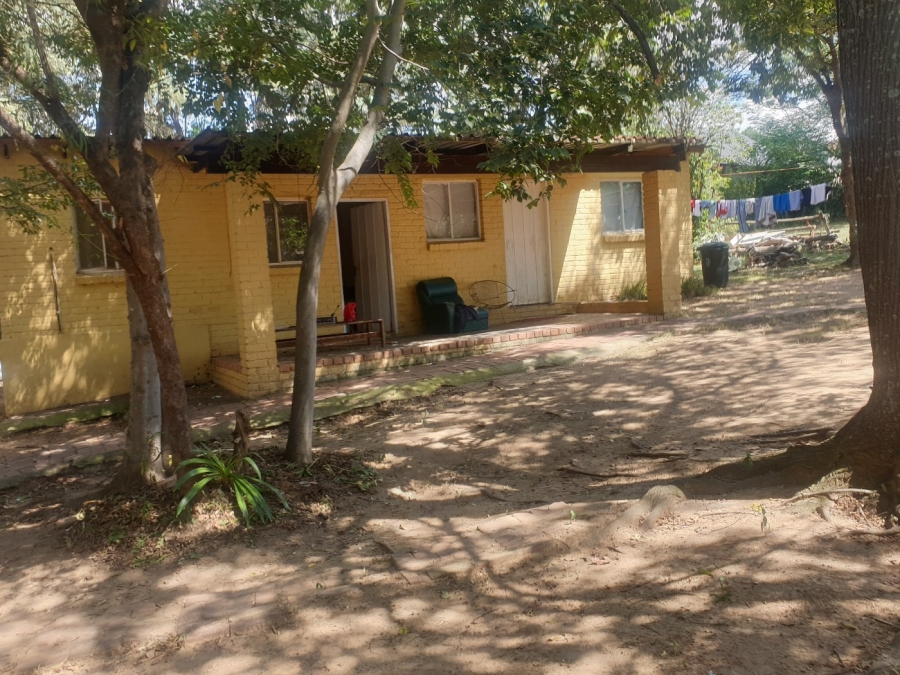  Bedroom Property for Sale in Farmall A H Gauteng