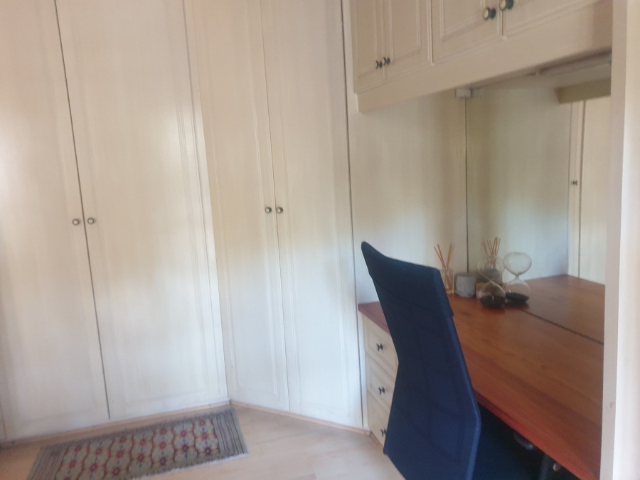  Bedroom Property for Sale in Farmall A H Gauteng