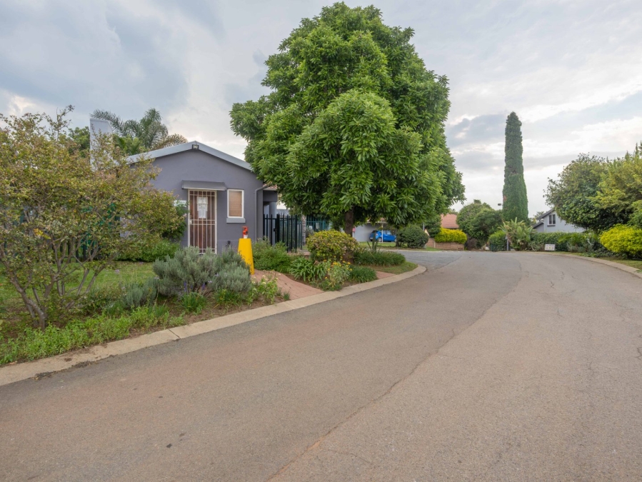 To Let 2 Bedroom Property for Rent in Eden Glen Gauteng