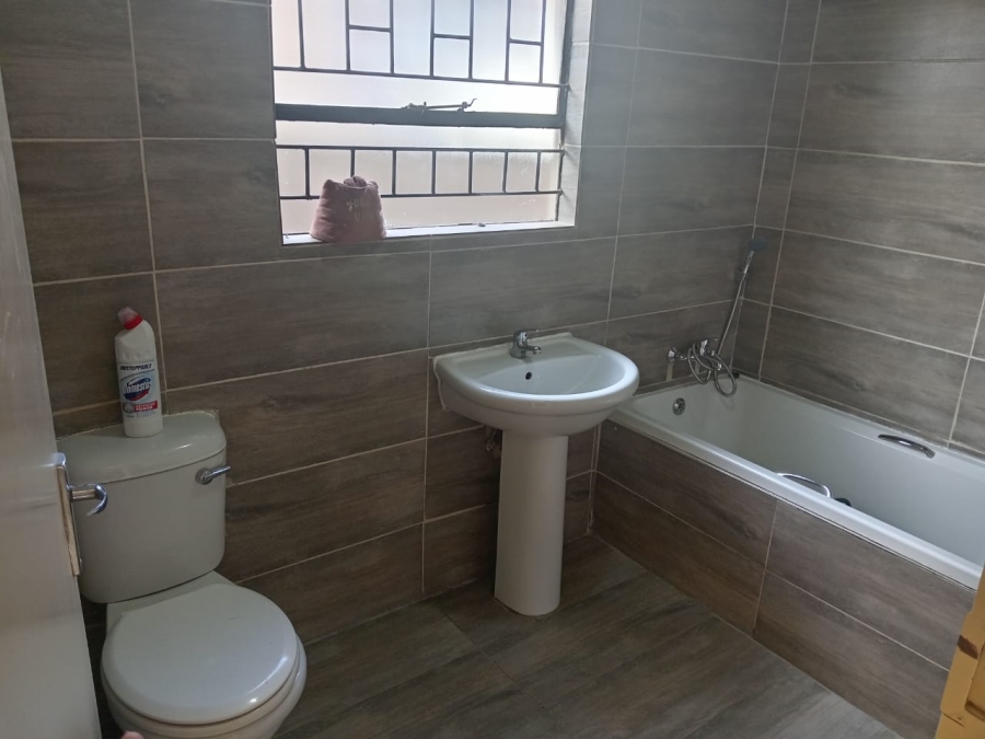 3 Bedroom Property for Sale in Soshanguve VV Gauteng