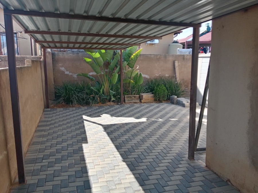 3 Bedroom Property for Sale in Soshanguve VV Gauteng