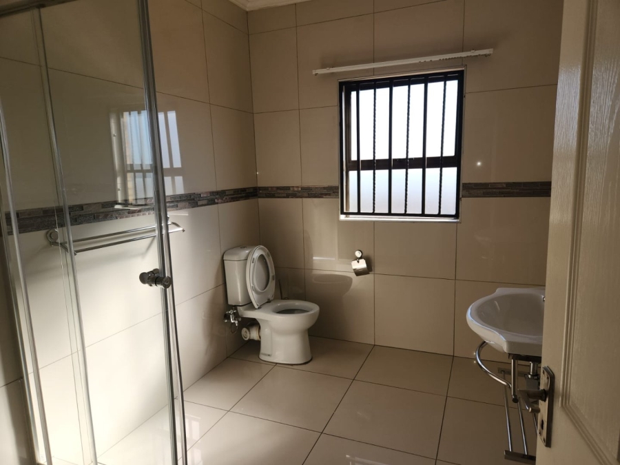 To Let 3 Bedroom Property for Rent in Evans Park Gauteng