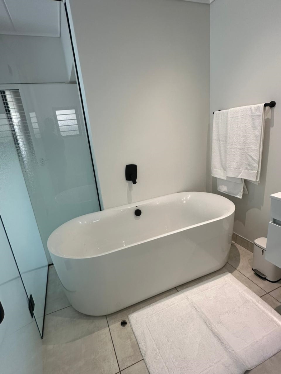 To Let 3 Bedroom Property for Rent in The Polofields Gauteng