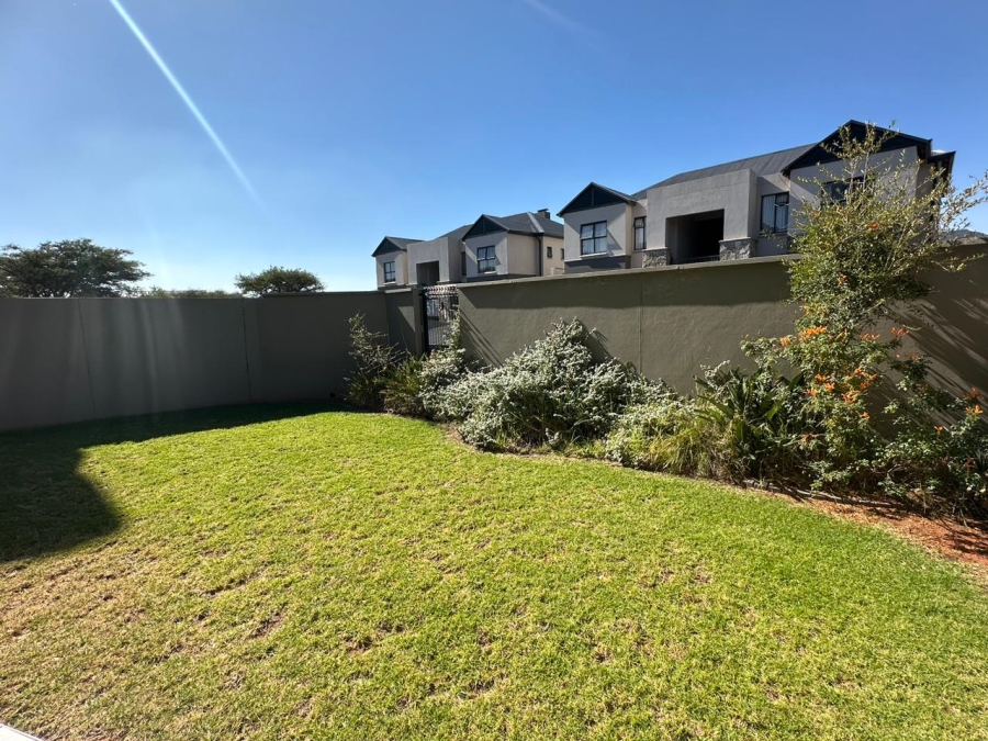 To Let 3 Bedroom Property for Rent in The Polofields Gauteng