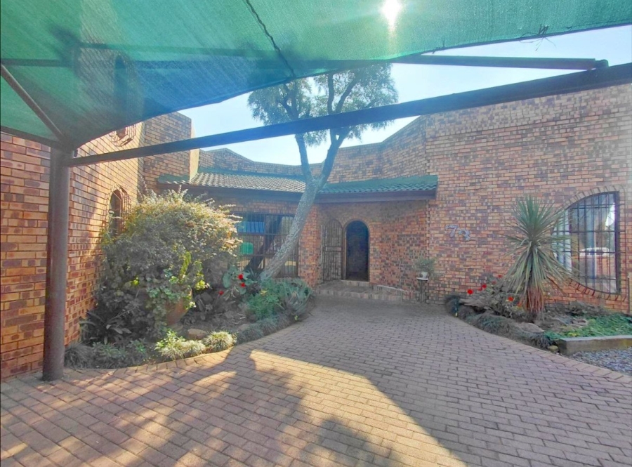 4 Bedroom Property for Sale in Ferryvale Gauteng