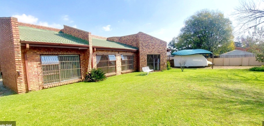 4 Bedroom Property for Sale in Ferryvale Gauteng